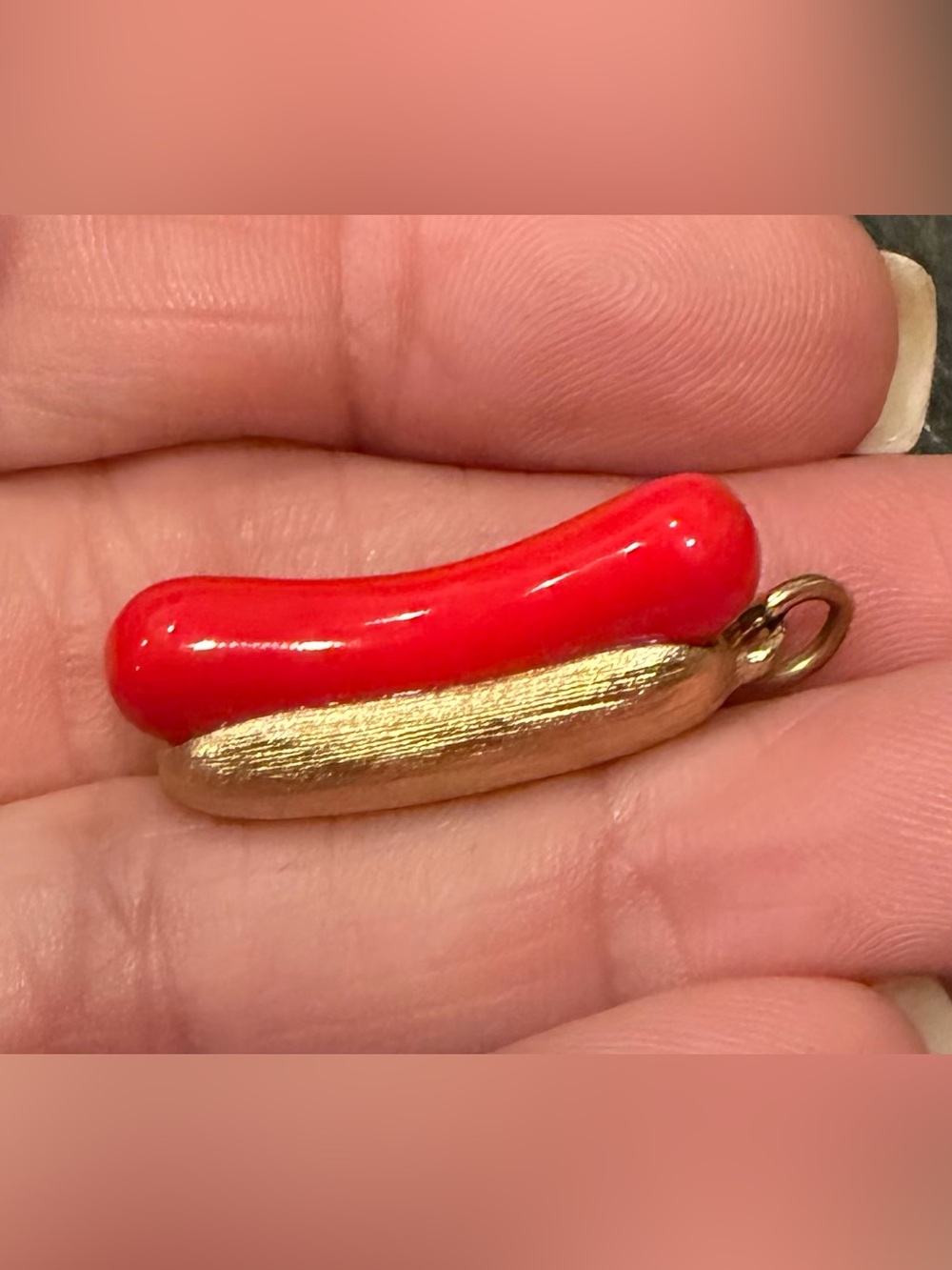 Avon 1975 “Put on the Dog” Hot Dog Charm-Collectible - Picture 3 of 7